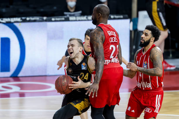 通过不断的 通过不断的