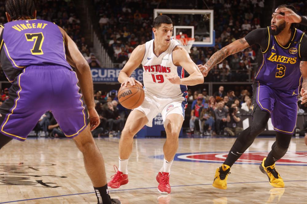 使曼联重登 使曼联重登